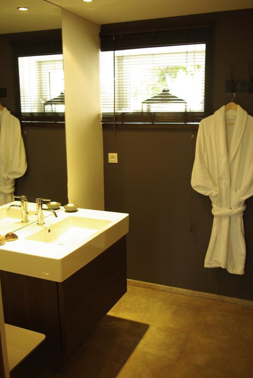 Les Chambres De L'Oustalet, Chambres D'Hotes Et Restaurant Etoile Gigondas Δωμάτιο φωτογραφία