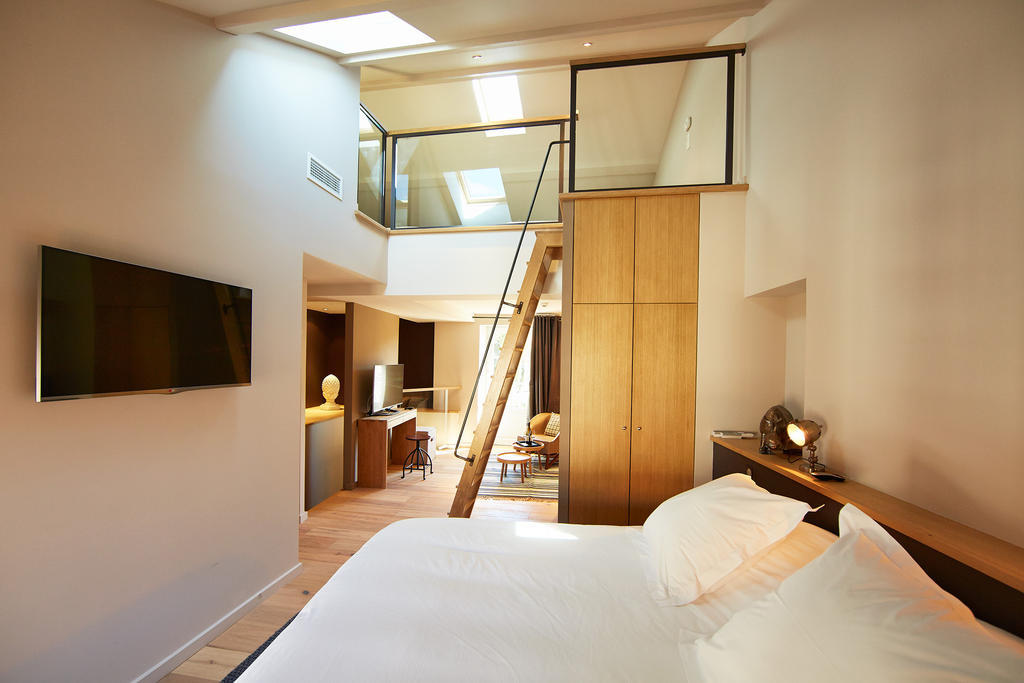 Les Chambres De L'Oustalet, Chambres D'Hotes Et Restaurant Etoile Gigondas Δωμάτιο φωτογραφία